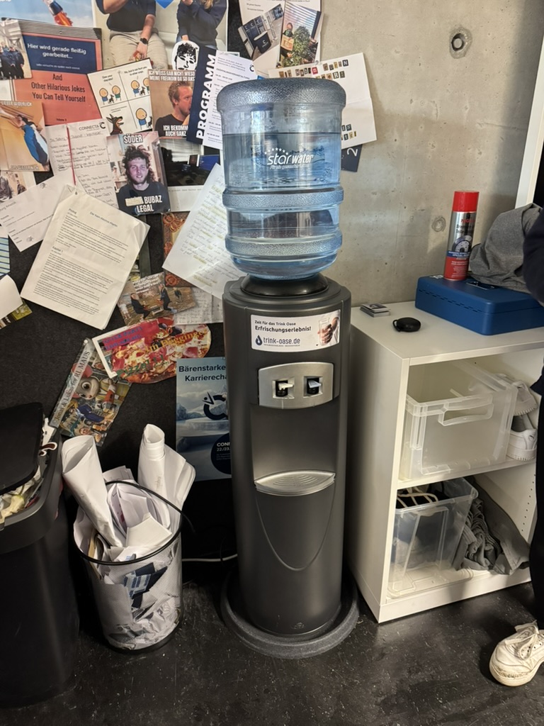 Der Arschwasserspender